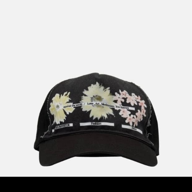 더 뮤지엄 비지터 볼캡