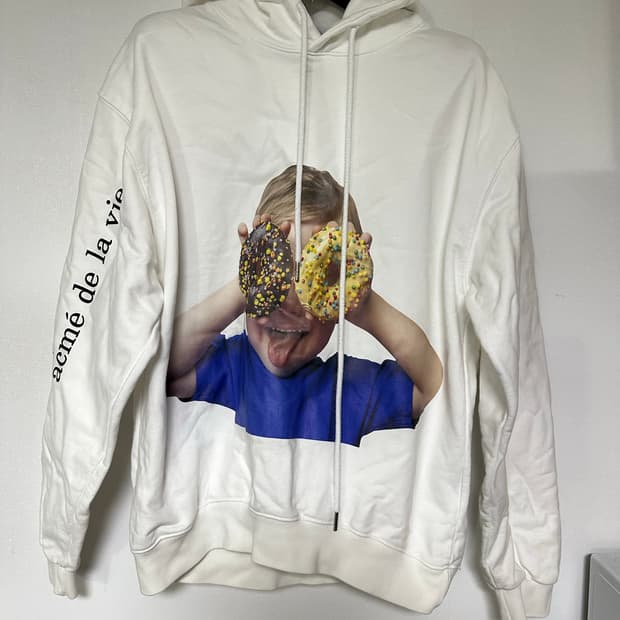 아크메드라비 흰색 도넛 후드티