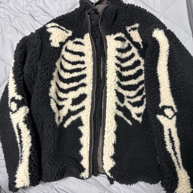 캐피탈 본 후리스 상의(3) 하의(4) 세트