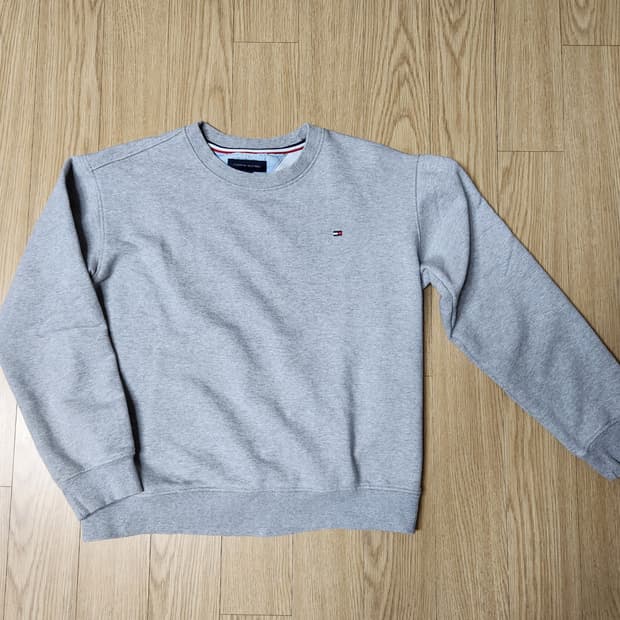 타미힐피거 스몰로고 맨투맨, 스웻셔츠