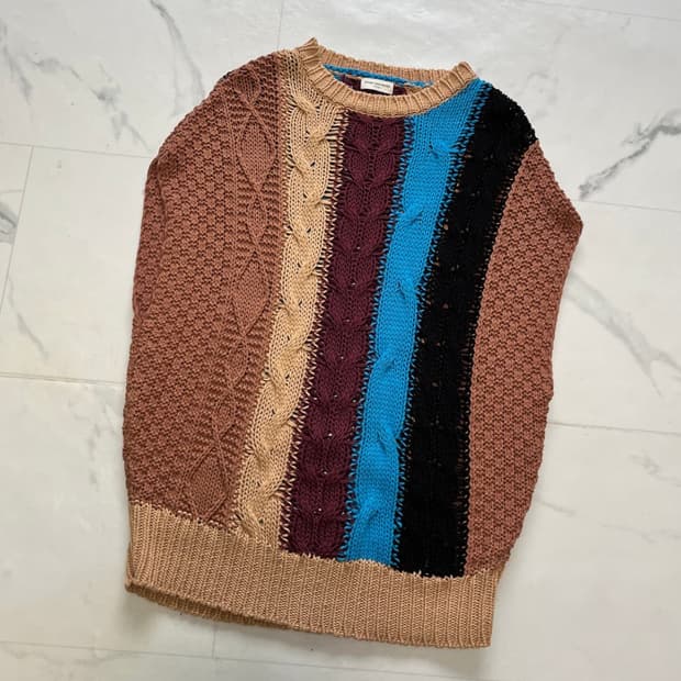 드리스반노튼 니트 베스트