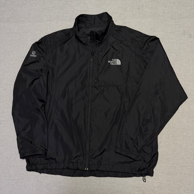 노스페이스 플라이트 시리즈 바람막이