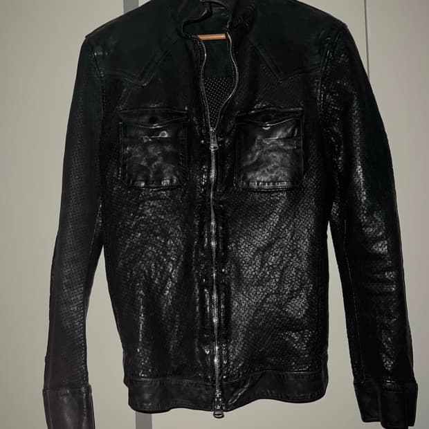 Isamu Katayama Backlash 캥거루 스킨 펀칭 레더 자켓