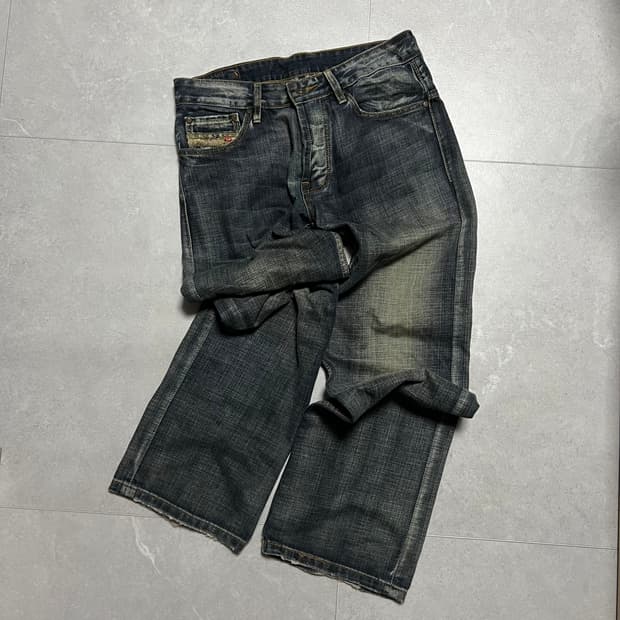 디젤 빈티지 워싱 청바지 30