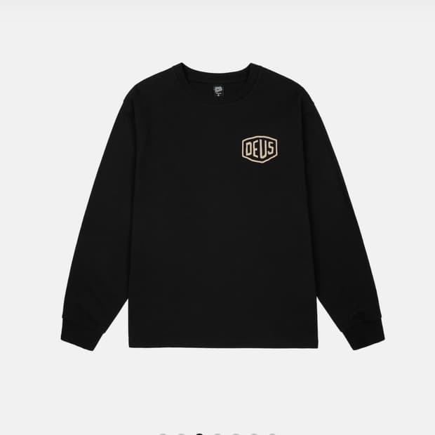 데우스 서울 컬리지 어드레스 롱슬리브 S