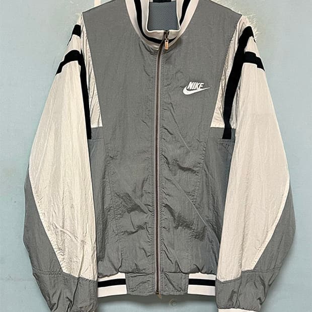 NIKE 나이키 리-이슈 남자 우븐 바람막이점퍼 춘추 XL 105