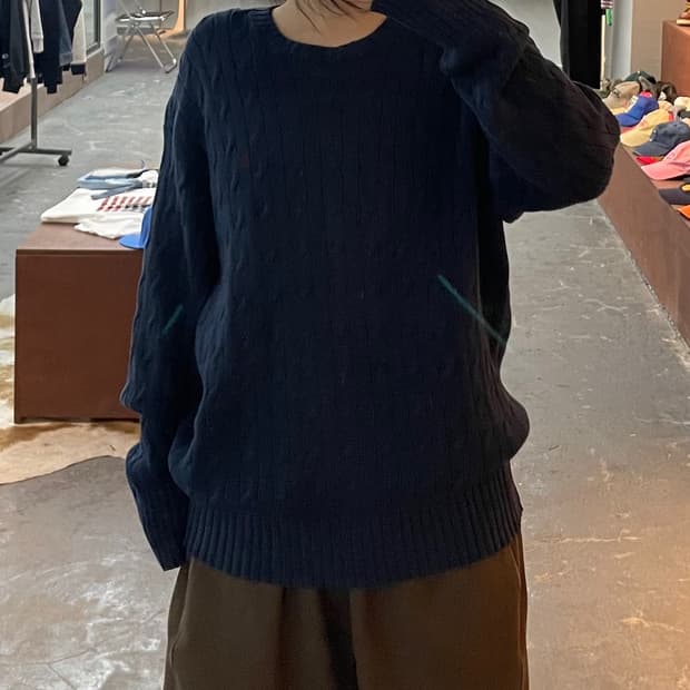 폴로 랄프로렌 라운드넥 네이비 니트 H2565