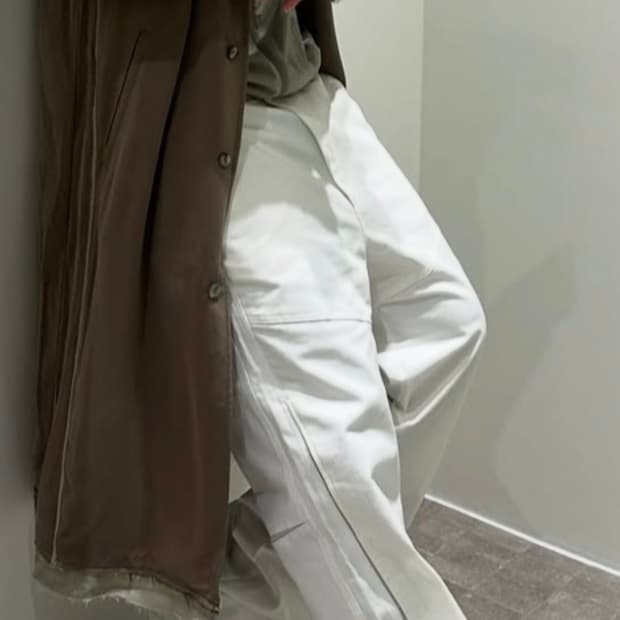 EP.6 05 TROUSERS M size