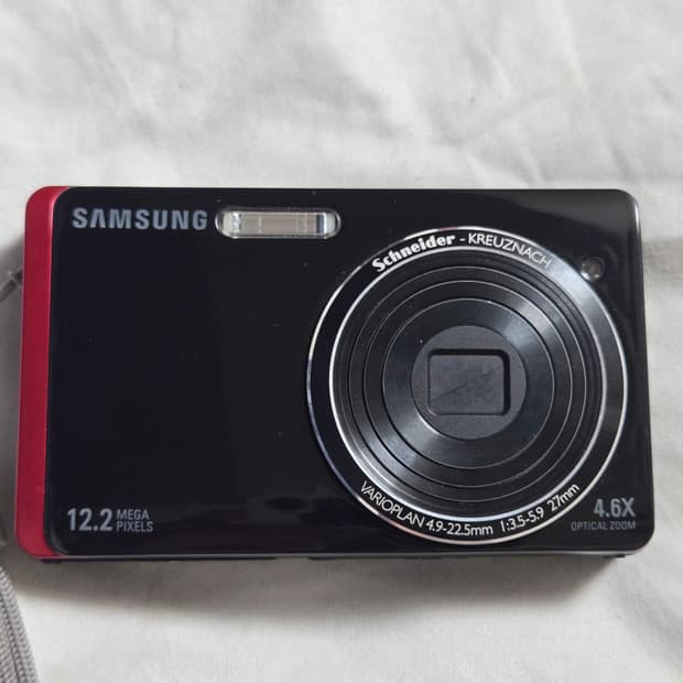 삼성 디카 VLUU ST500 듀얼화면디카