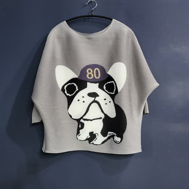 프렌치 불독 모티브 플리츠