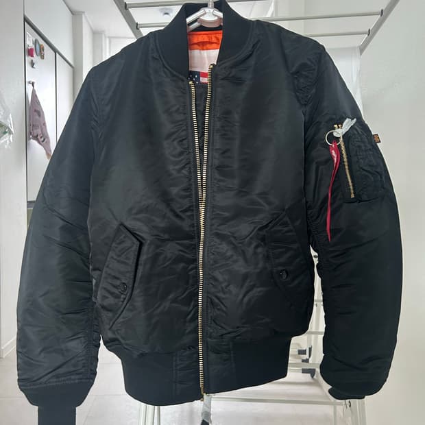 알파인더스트리 MA-1 패딩 블랙 XS 새제품