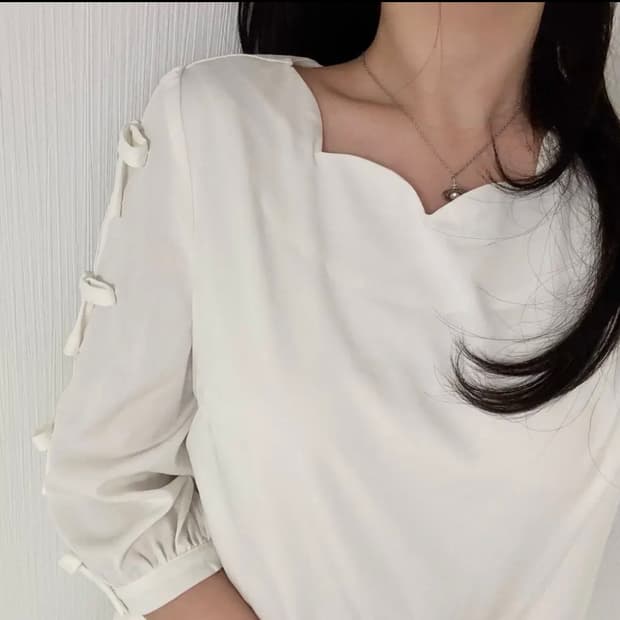 히메갸루 소매 리본 블라우스