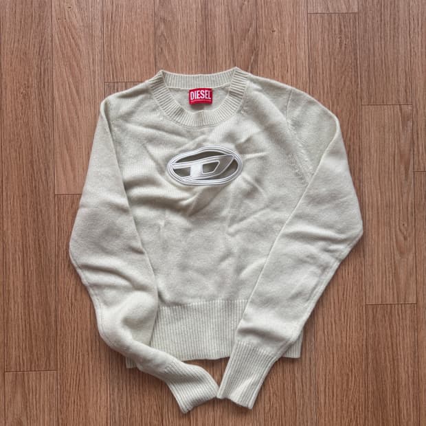 디젤 컷아웃 크롭 니트 XS