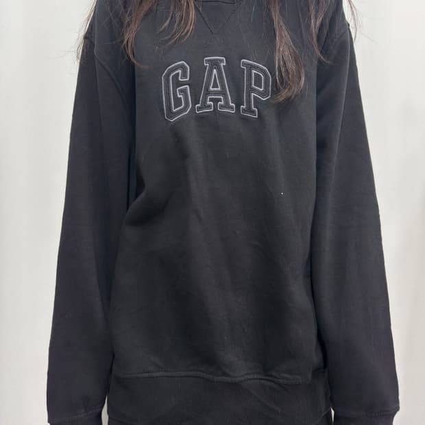 gap logo black mtm