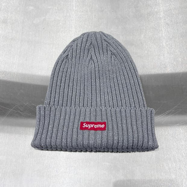 슈프림 25SS 오버다이드 비니 메탈릭 실버