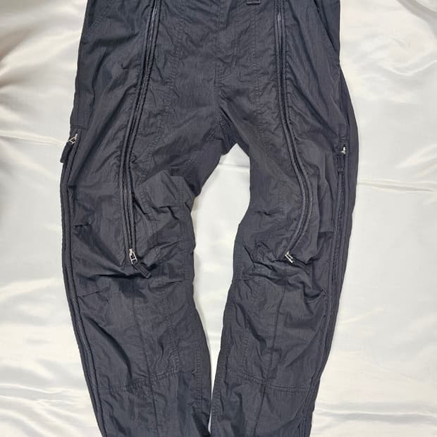 인세인게러지지퍼팬츠