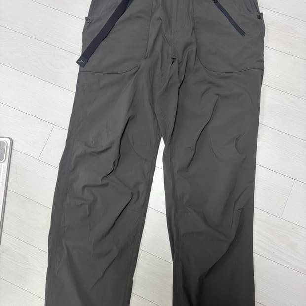 케일 하이킹팬츠