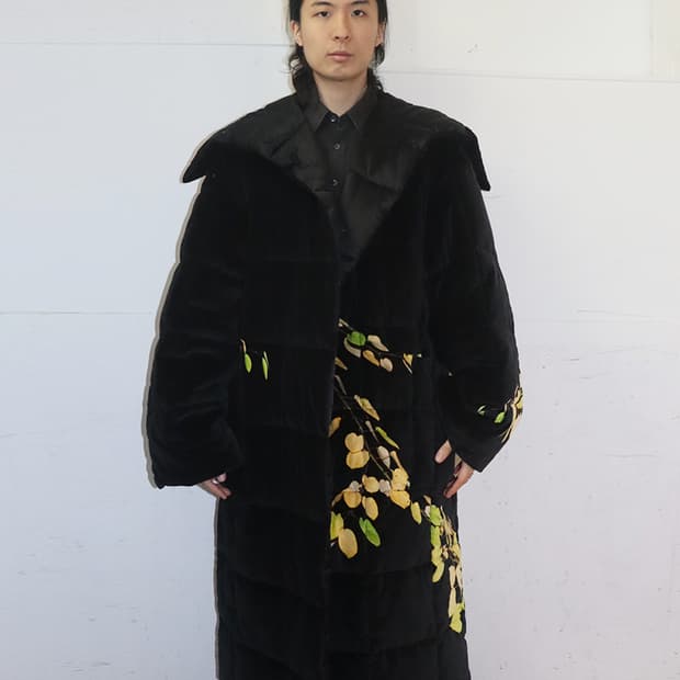 드리스 반 노튼 19AW 플라워 프린티드 푸퍼 코트