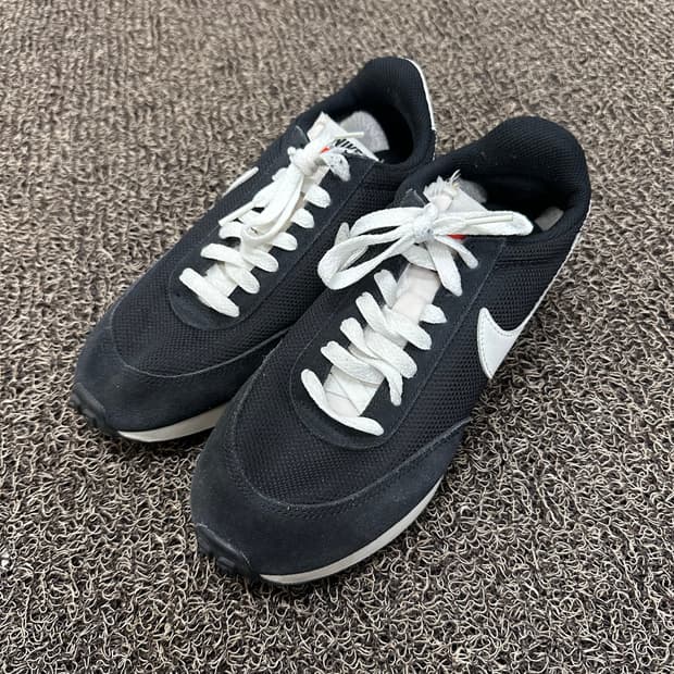 NIKE 나이키 에어 테일윈드 79 여성 운동화 블랙 235