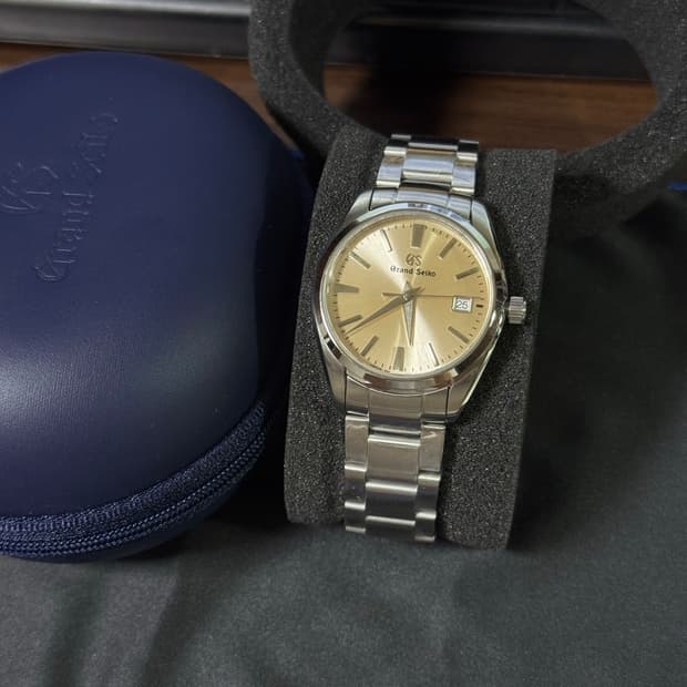 [MOD시계] 그랜드세이코 37mm 샴페인골드색상 쿼츠