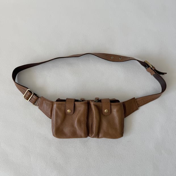 Pre owned 레더 힙색 보조가방