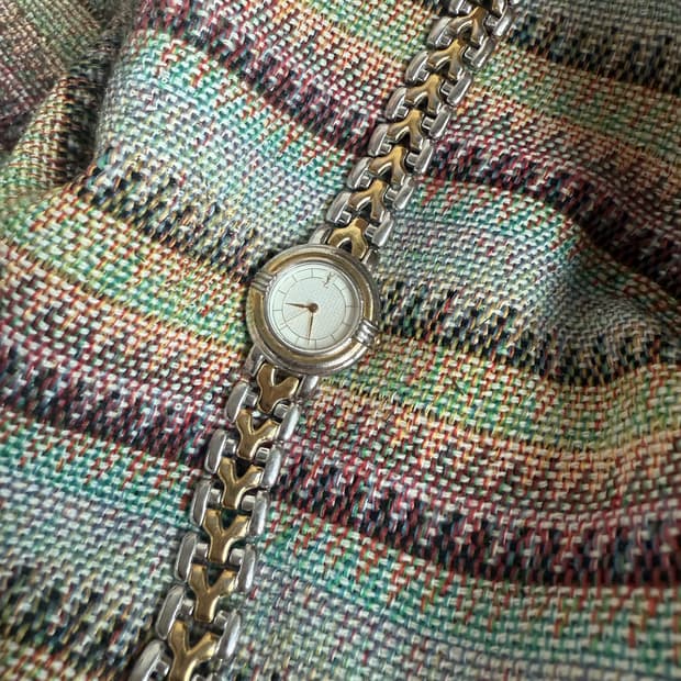 90s Ysl 생로랑 골드 실버 메탈 여성 시계