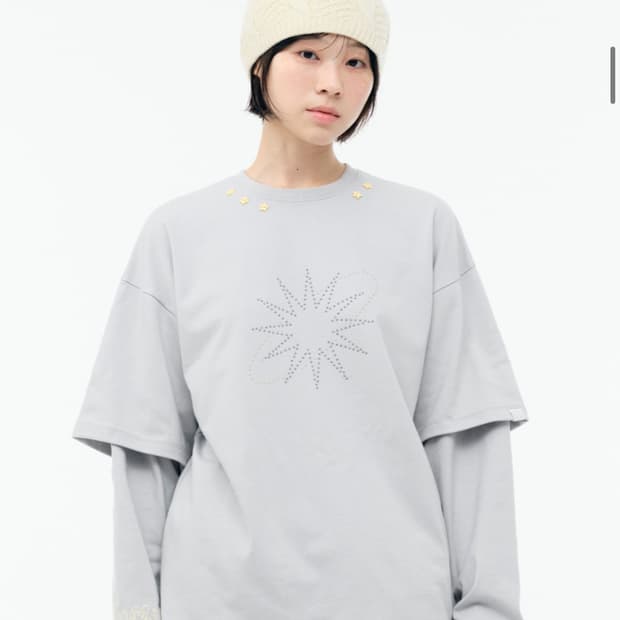 뚜오미오 STAR STUD LAYERED LONG SLEEVES