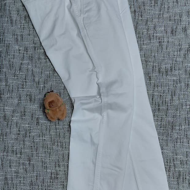 유니클로 코튼 화이트 빈티지 치노 팬츠 (표기 88cm/약 34~35)