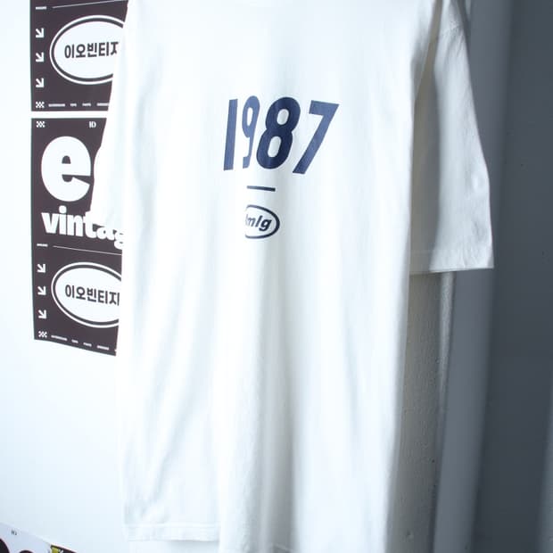(L-XL) 엠엠엘지 반팔 티셔츠 레터링 화이트 올드스쿨-H34769