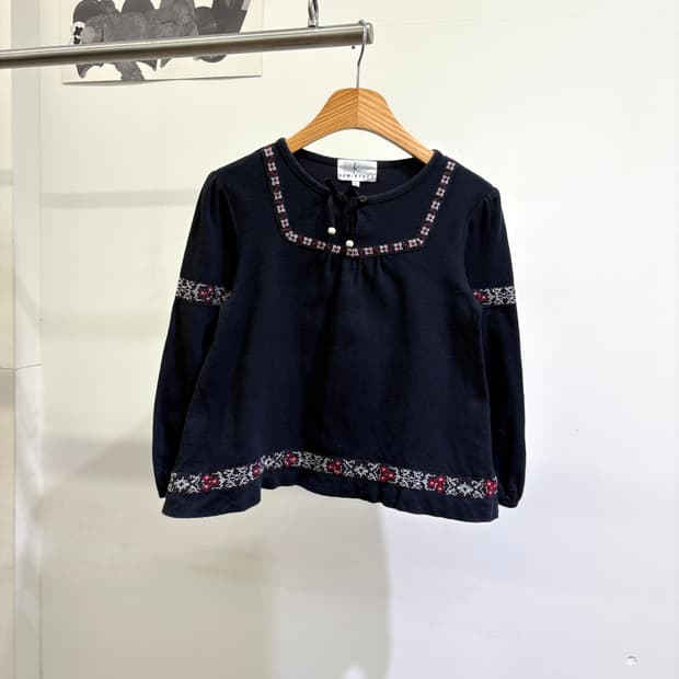 KUMIKYOKU 긴팔 티셔츠