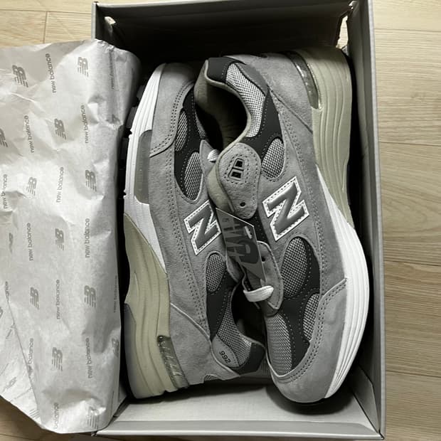 새상품) 뉴발란스 992 그레이 270 U992GY