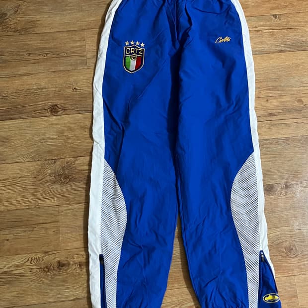 코르테이즈 슈쿠팬츠