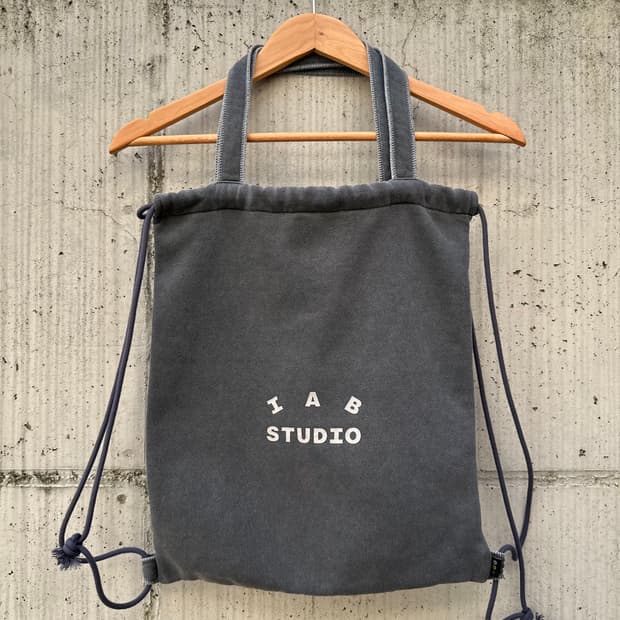 IAB Studio 피그먼트 색