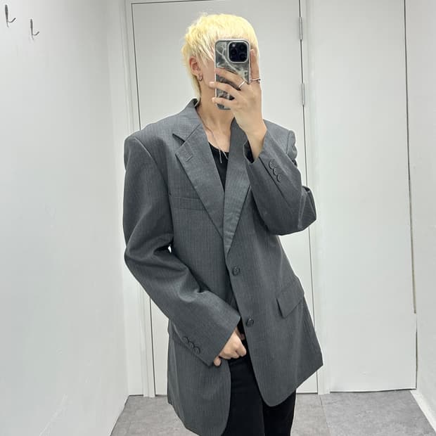 Vintage Dan Valentino Paris gray jacket