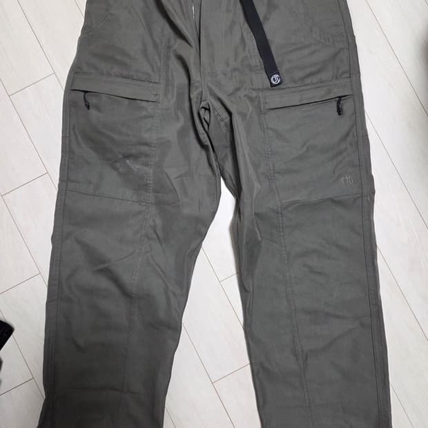 아웃스탠딩 HIKING BELTED PANTS M사이즈