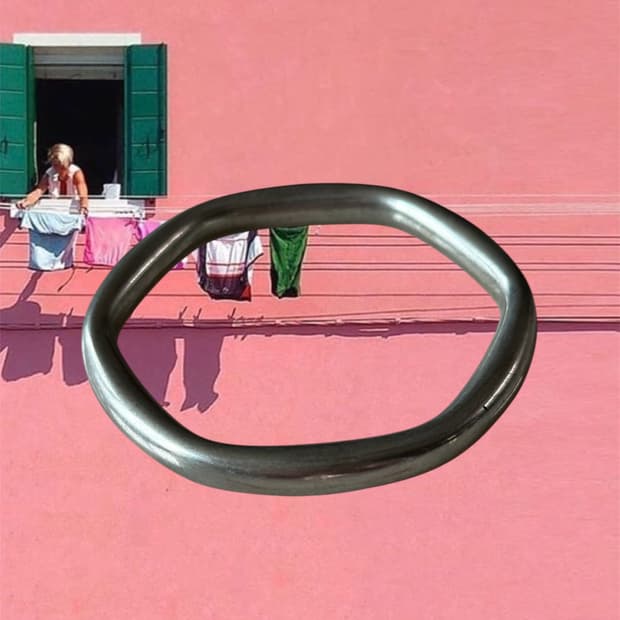 Vintage bangle 