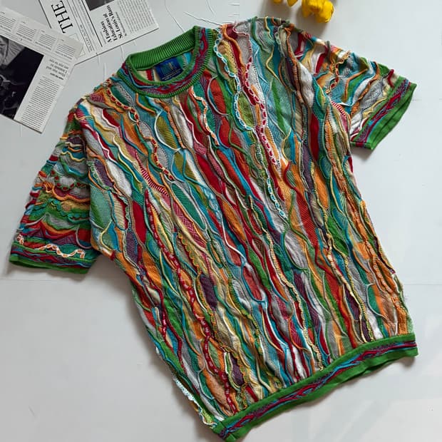 림노스 쿠지맛 3D 케이블 반팔 니트