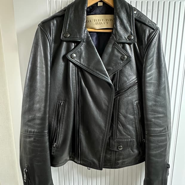 버버리 레더 자켓