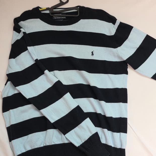 폴로 스트라이트 니트