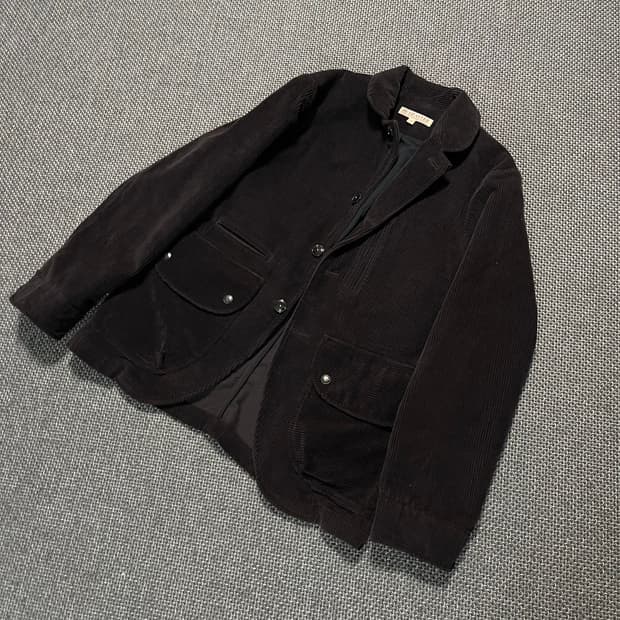 비헤비어 다크브라운 코튜로이 자켓