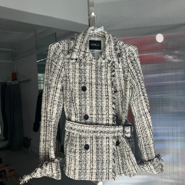 트위드 벨티드 자켓