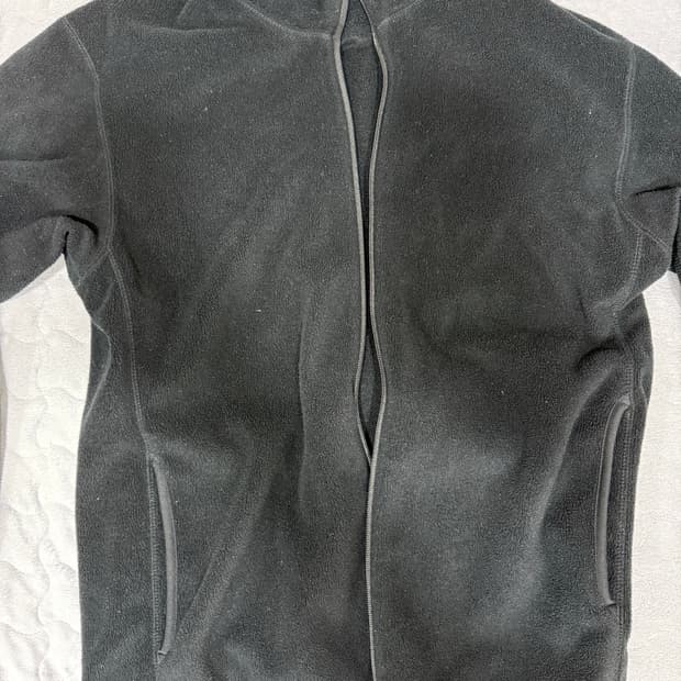 유니클로 후리스 집업 블랙 L, XL