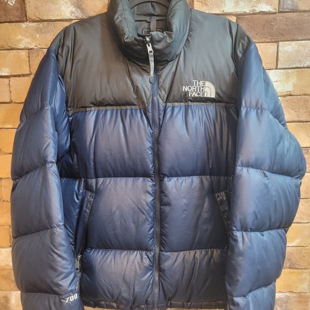 노스페이스 눕시 700 패딩 M (95) 네이비