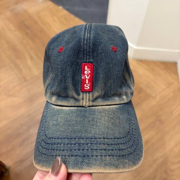 N198. 리바이스 캡