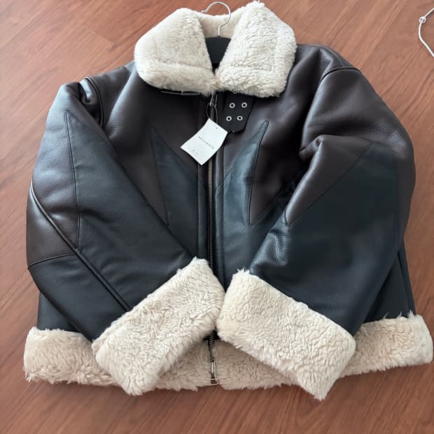AECA WHITE FIRE FAUX MOUTON JACKET - BEI