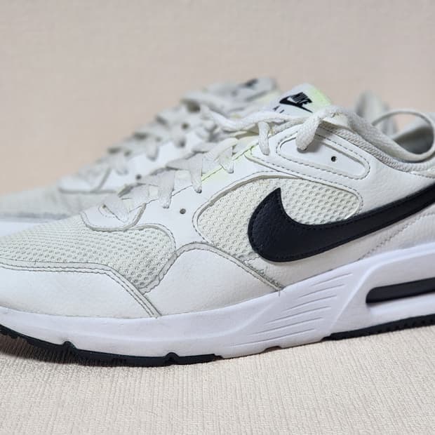 나이키 에어맥스 SC 화이트/블랙 260mm