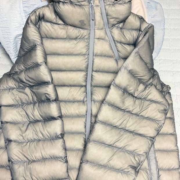 산산기어 24fw 서픽스 푸퍼 자켓
