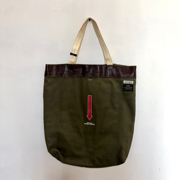 BLANKOF의 튼튼한 캔버스 토트백