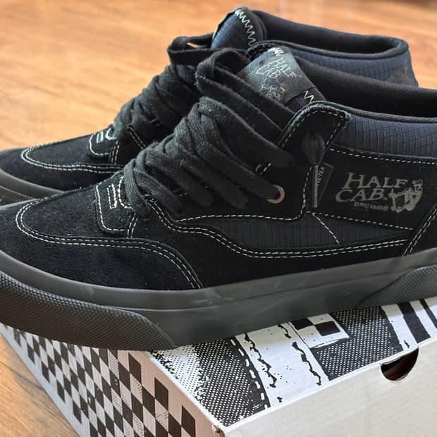 [260~270, 3회착용] 반스 스케이트 하프 캡 '92 고어텍스 블랙