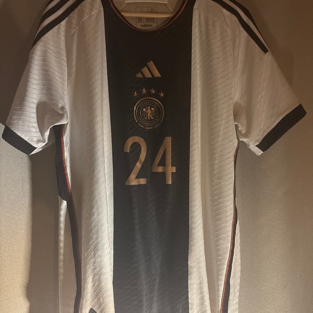Adidas Pro version 22-23 germany Wirtz